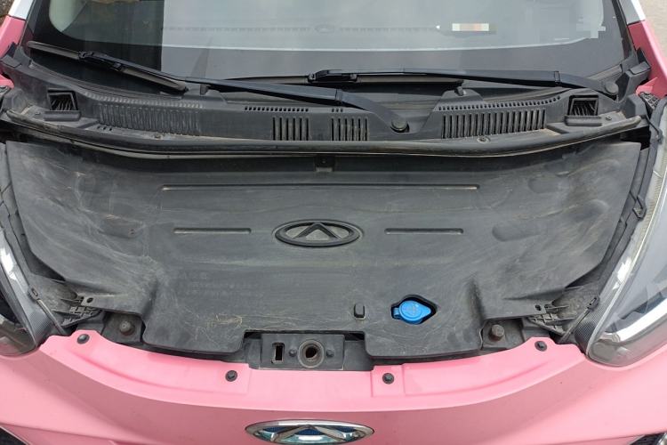 Used Chery Little Ant 2021 150 000 Yuan "Ant Fan" Edition New Ant Xuan Version Lithium-NMC Battery Engine Bay