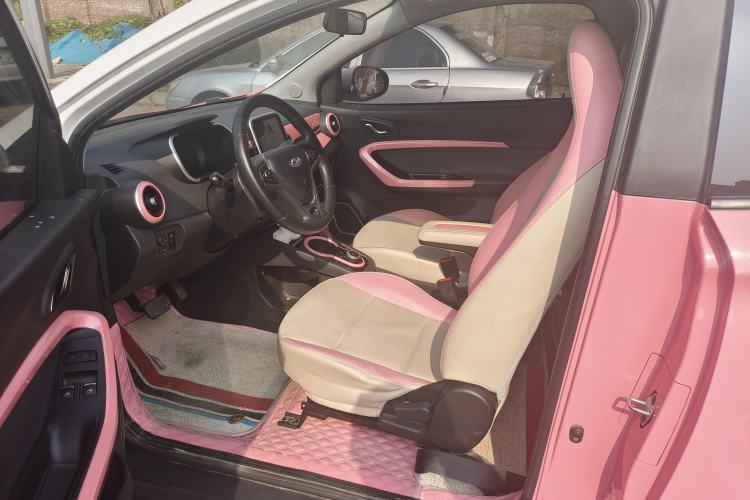 Used Chery Little Ant 2021 150 000 Yuan "Ant Fan" Edition New Ant Xuan Version Lithium-NMC Battery Interior 2