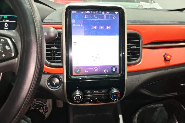 Used Chery Little Ant 2021 200 000 Yuan "Ant Fan" Edition Energized Version NMC Lithium Battery 301 km Audio And AC Panel
