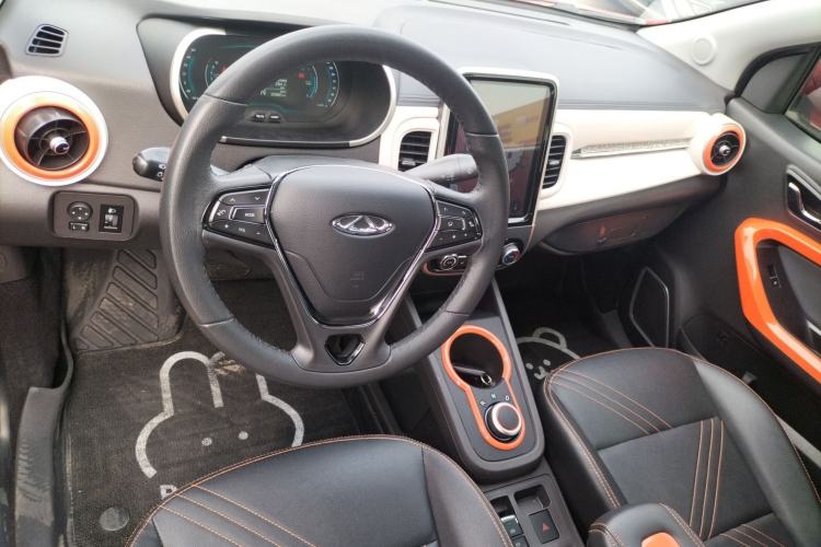 Used Chery Little Ant 2021 150 000 Yuan Ant Fan Edition New Ant Cool Version Lithium Iron Phosphate Center Console