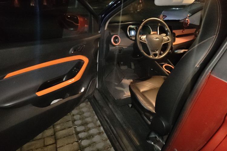 Used Chery Little Ant 2021 200 000-Yuan Ant Fan Edition Talent Version Lithium Iron Phosphate 301 km Driver Seat