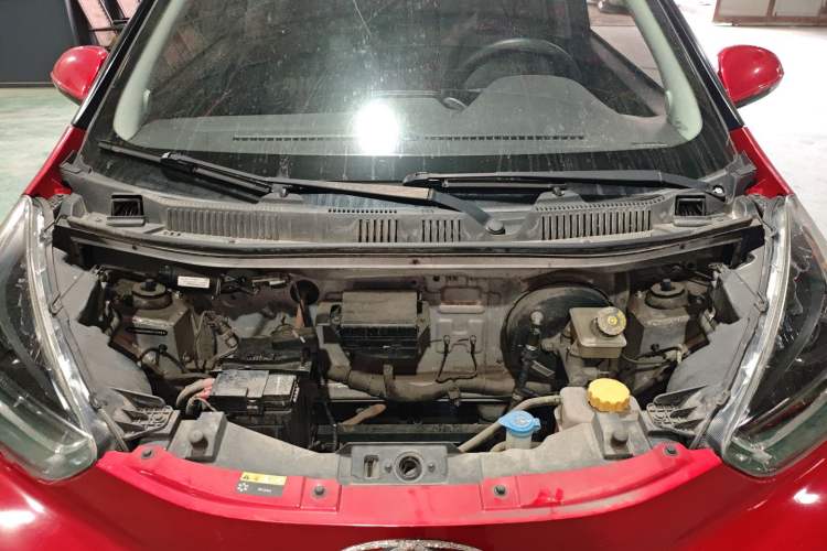 Used Chery Little Ant 2021 200 000 Yuan "Ant Fan" Edition Energized Version NMC Lithium Battery 301 km Engine Bay