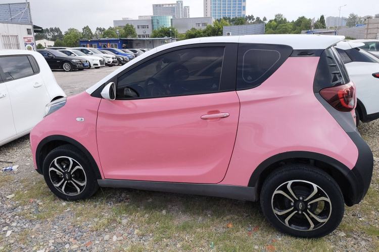 Used Chery Little Ant 2021 200 000-Yuan Ant Fan Edition Talent Version NMC Battery 301 km Exterior 5