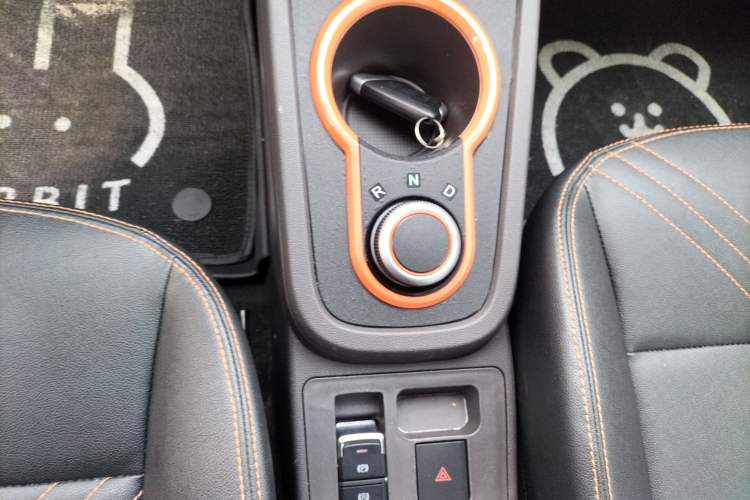 Used Chery Little Ant 2021 150 000 Yuan Ant Fan Edition New Ant Cool Version Lithium Iron Phosphate Gear Lever