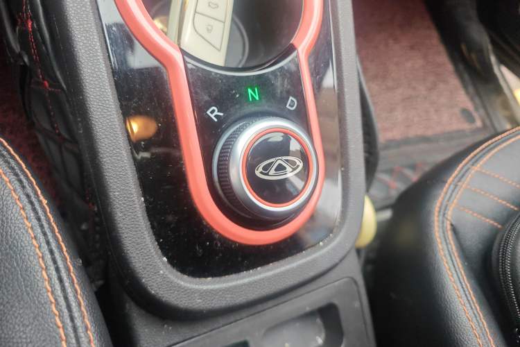 Used Chery Little Ant 2021 200 000-Yuan Ant Fan Edition Talent Version NMC Battery 301 km Gear Lever