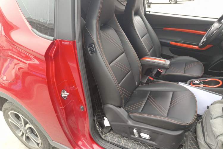 Used Chery Little Ant 2021 150 000 Yuan "Ant Fan" Edition New Ant Cool Version Lithium-Ion Battery Right Front Seat