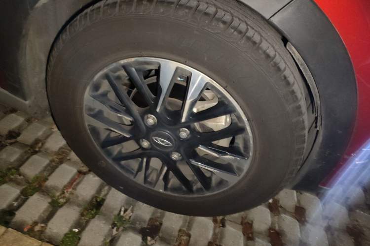 Used Chery Little Ant 2021 200 000-Yuan Ant Fan Edition Talent Version Lithium Iron Phosphate 301 km Right Front Wheel Hub