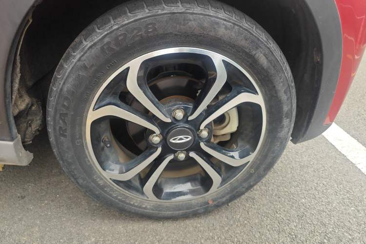 Used Chery Little Ant 2021 200 000-Yuan Ant Fan Edition Talent Version NMC Battery 301 km Right Front Wheel Hub