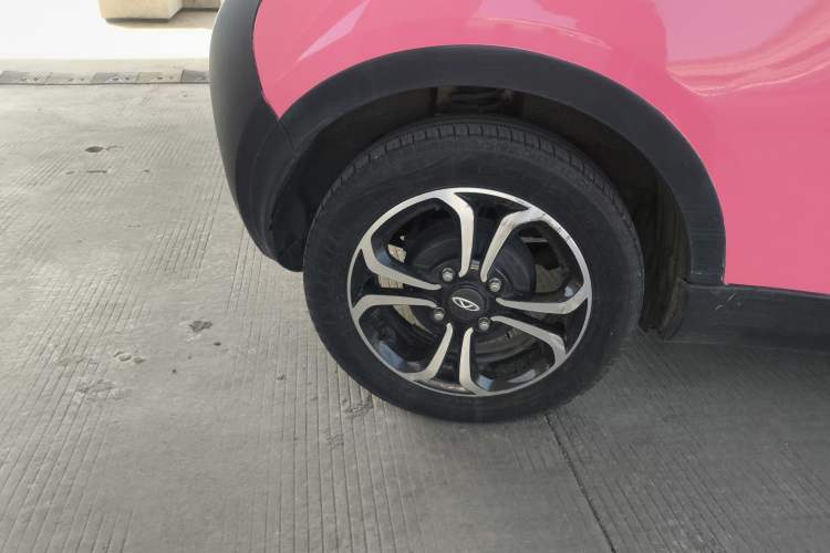 Used Chery Little Ant 2021 150 000 Yuan Ant Fan Edition New Ant Cool Version Lithium Iron Phosphate Right Rear Wheel Hub