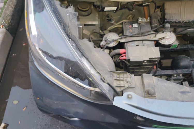 Used Chery Little Ant 2021 200 000-Yuan Ant Fan Edition Energized Version Lithium Iron Phosphate 301 km Engine Bay Right