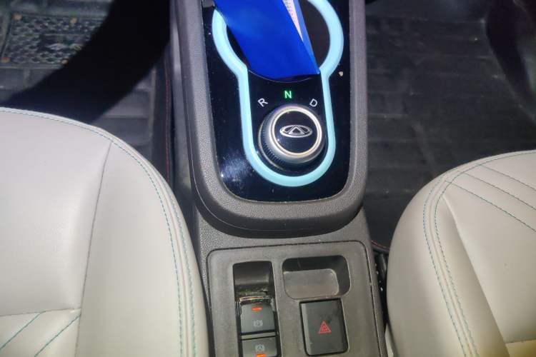 Used Chery Little Ant 2021 Revised Version 150 000 Yuan Ant Fan Edition New Ant Cool Edition Lithium Iron Phosphate Gear Lever