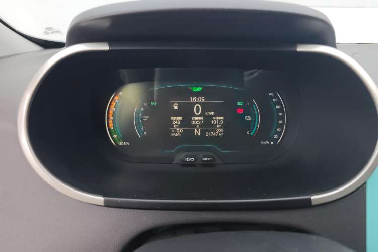 Used Chery Little Ant 2021 150 000 Yuan Ant Fan Edition Queen Version Lithium-Ion Battery Instrument Cluster