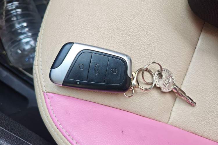Used Chery Little Ant 2021 150 000 Yuan Ant Fan Edition Queen Version Lithium-Ion Battery Vehicle Key