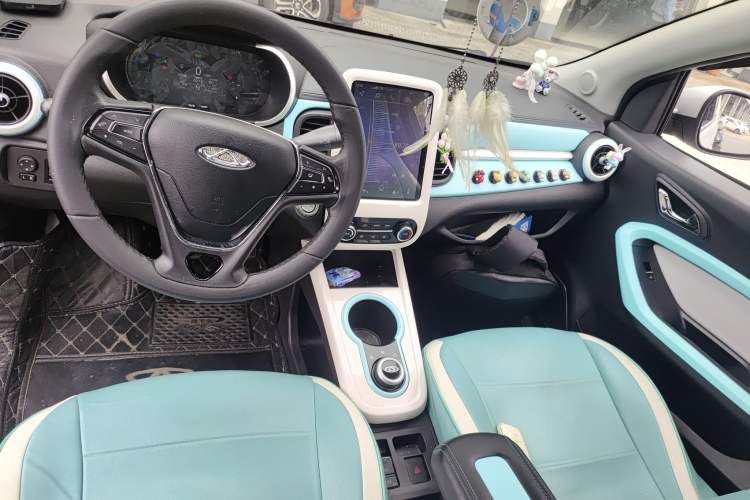 Used Chery Little Ant 2021 150 000 Yuan "Ant Fan" Edition New Ant Xuan Version Lithium-NMC Battery Center Console