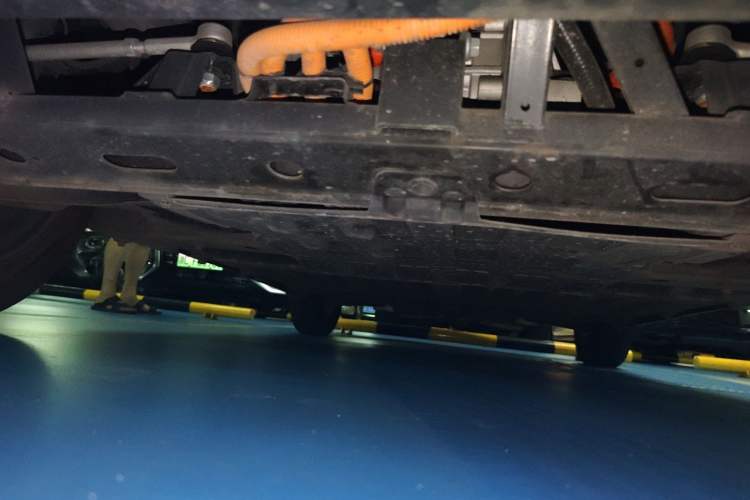 Used Chery Little Ant 2021 150 000 Yuan Ant Fan Edition Ant Trend Version Lithium-Ion Battery Chassis Rear