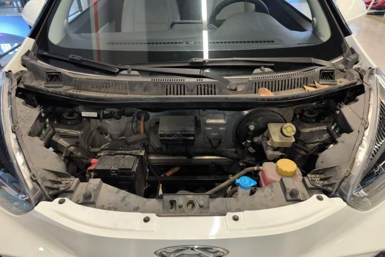 Used Chery Little Ant 2021 Revised Version 150 000 Yuan Ant Fan Edition New Ant Cool Edition Lithium Iron Phosphate Engine Bay