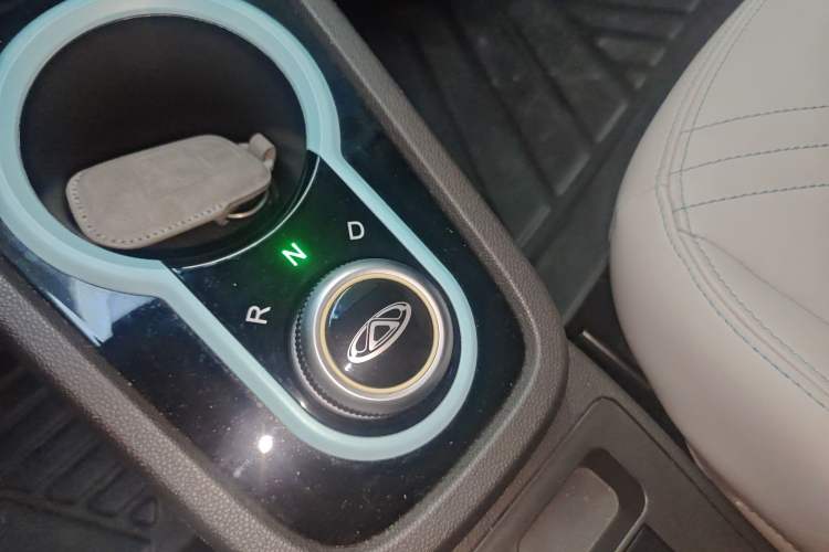 Used Chery Little Ant 2021 150 000 Yuan Ant Fan Edition Ant Trend Version Lithium-Ion Battery Gear Lever