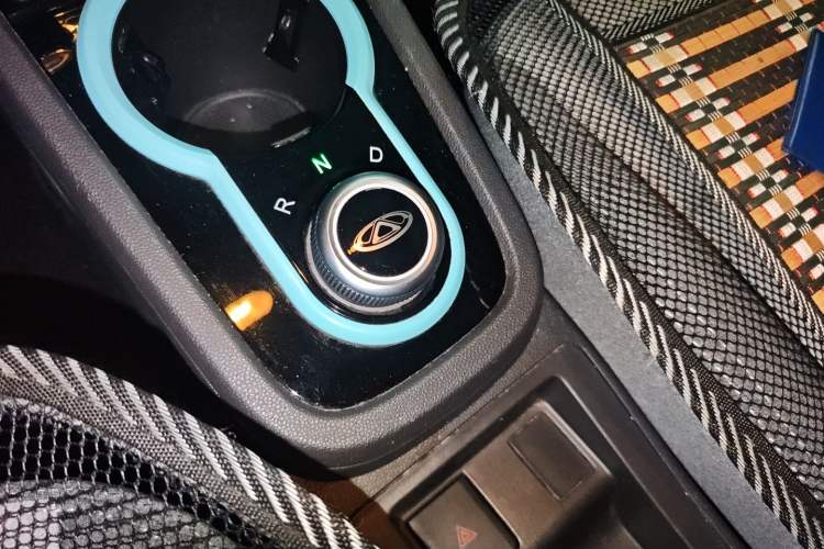 Used Chery Little Ant 2021 150 000 Yuan Ant Fan Edition Ant Trend Version Lithium-Ion Battery Gear Lever