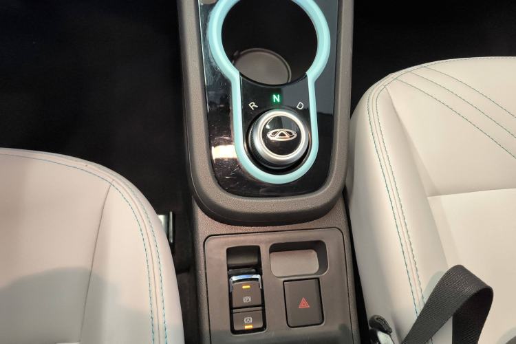 Used Chery Little Ant 2021 Revised Version 150 000 Yuan Ant Fan Edition New Ant Cool Edition Lithium Iron Phosphate Gear Lever