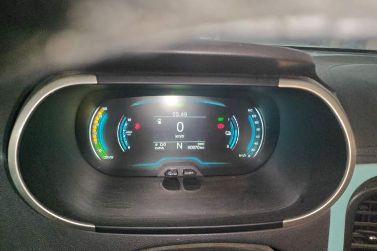 Used Chery Little Ant 2021 150 000 Yuan "Ant Fan" Edition Ant Cool Version with Ternary Lithium Instrument Cluster