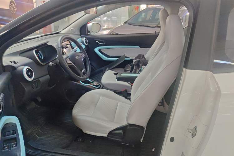Used Chery Little Ant 2021 150 000 Yuan Ant Fan Edition Ant Trend Version Lithium-Ion Battery Left Rear Seat