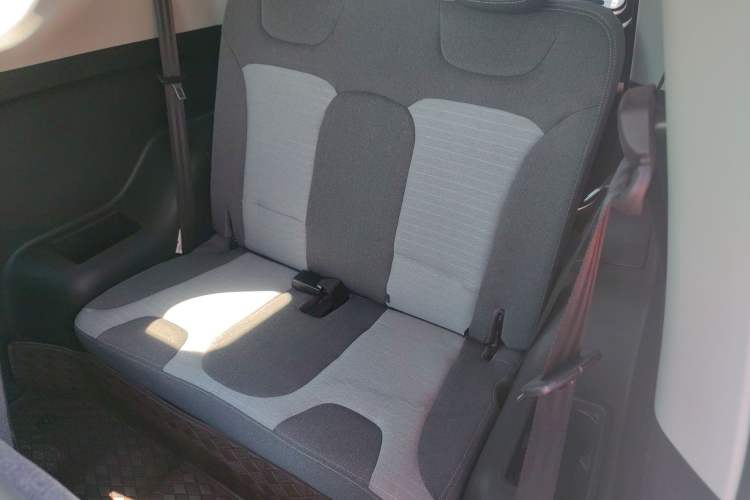 Used Chery Little Ant 2021 150 000 Yuan Ant Fan Edition New Ant Cool Version Lithium Iron Phosphate Left Rear Seat