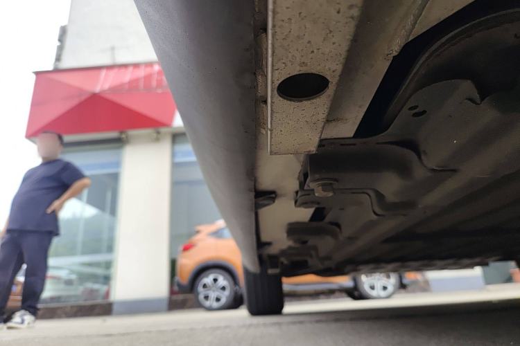 Used Chery Little Ant 2021 150 000 Yuan "Ant Fan" Edition New Ant Xuan Version Lithium-NMC Battery Left Side Sill
