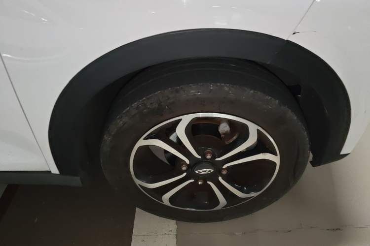 Used Chery Little Ant 2021 150 000 Yuan "Ant Fan" Edition Ant Cool Version with Ternary Lithium Right Front Wheel Hub