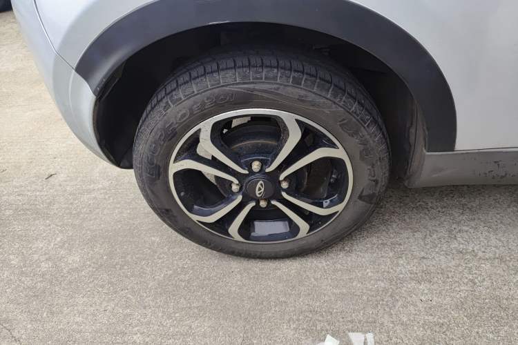 Used Chery Little Ant 2021 150 000 Yuan "Ant Fan" Edition New Ant Xuan Version Lithium-NMC Battery Right Rear Wheel Hub