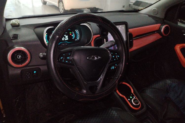 Used Chery Little Ant 2021 150 000 Yuan Ant Fan Edition Ant Cool Version Lithium Iron Phosphate Center Console