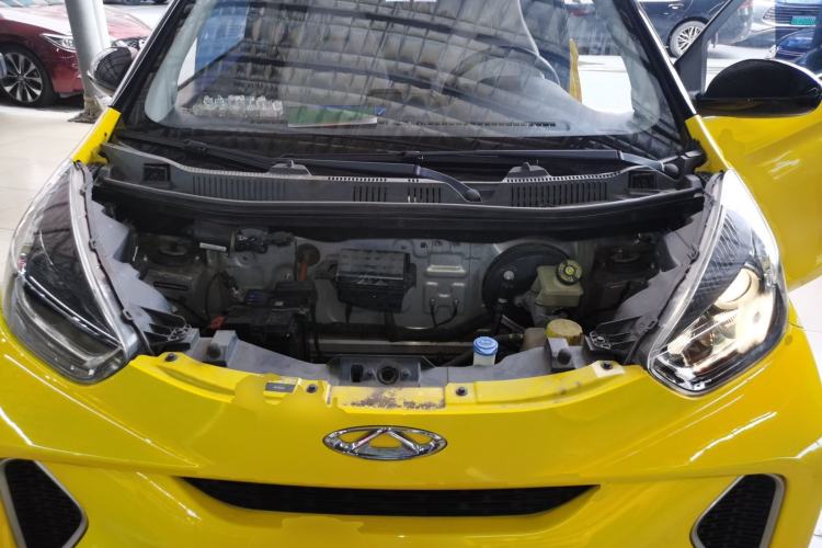 Used Chery Little Ant 2021 200 000-Yuan Ant Fan Edition Talent Version NMC Battery 301 km Engine Bay