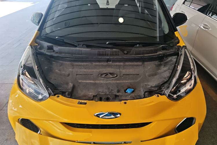 Used Chery Little Ant 2021 200 000-Yuan Ant Fan Edition Energized Version Lithium Iron Phosphate 301 km Engine Bay
