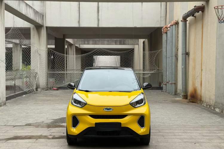 Used Chery Little Ant 2021 200 000-Yuan Ant Fan Edition Energized Version Lithium Iron Phosphate 301 km Exterior 1