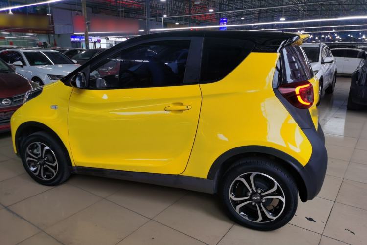 Used Chery Little Ant 2021 200 000-Yuan Ant Fan Edition Talent Version NMC Battery 301 km Exterior 2