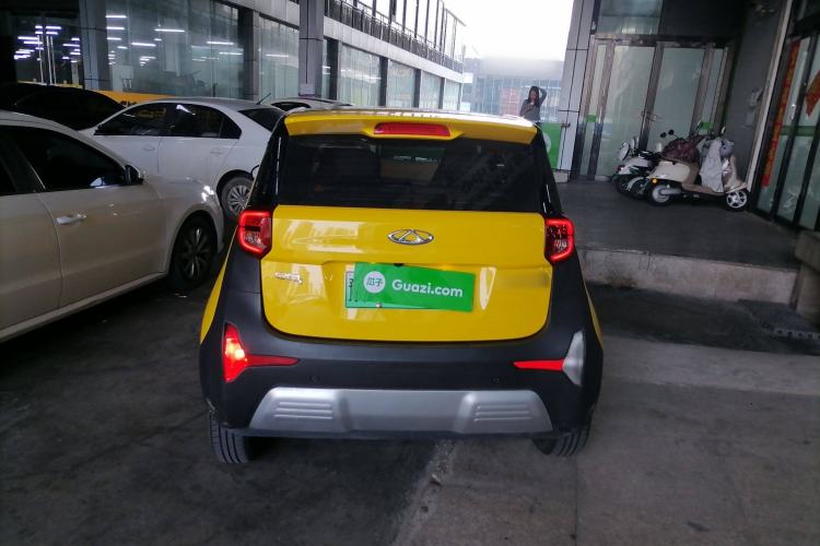 Used Chery Little Ant 2021 200 000-Yuan Ant Fan Edition Talent Version NMC Battery 408 km续航 Exterior 4