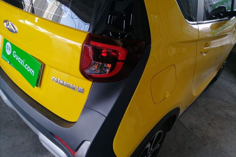 Used Chery Little Ant 2021 200 000-Yuan Ant Fan Edition Talent Version NMC Battery 408 km续航 Exterior 6