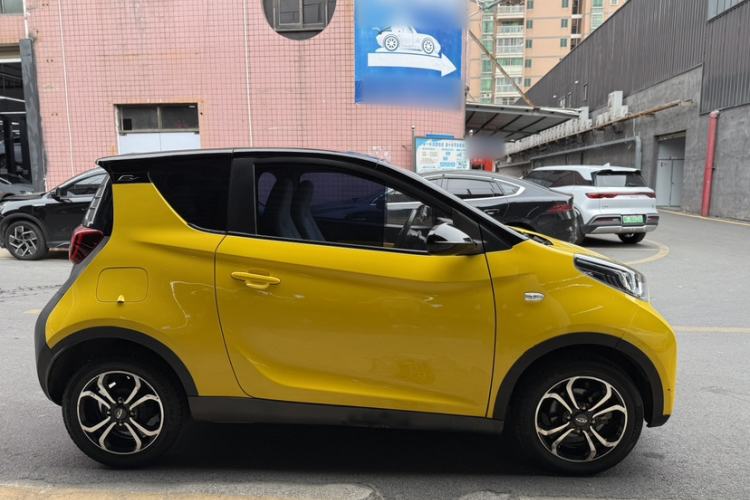 Used Chery Little Ant 2021 200 000-Yuan Ant Fan Edition Talent Version NMC Battery 301 km Exterior 8