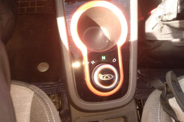 Used Chery Little Ant 2021 150 000 Yuan Ant Fan Edition New Ant Cool Version Lithium Iron Phosphate Gear Lever