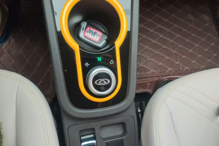 Used Chery Little Ant 2021 200 000-Yuan Ant Fan Edition Oxygen Version Lithium Iron Phosphate 301 km Gear Lever