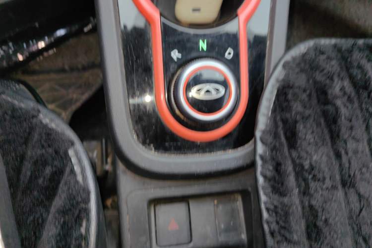 Used Chery Little Ant 2021 150 000 Yuan Ant Fan Edition Ant Trend Version Lithium-Ion Battery Gear Lever