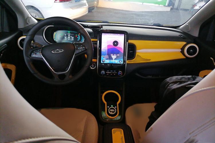 Used Chery Little Ant 2021 200 000-Yuan Ant Fan Edition Talent Version NMC Battery 408 km续航 Interior 2