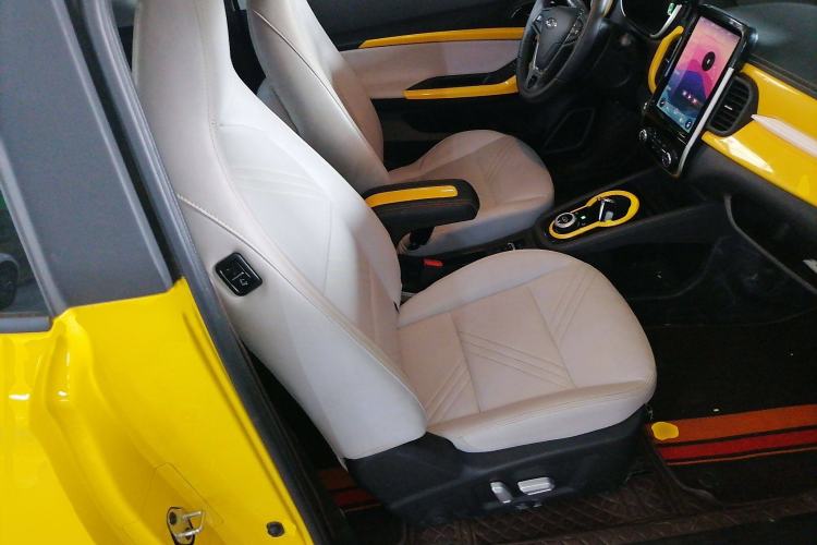 Used Chery Little Ant 2021 200 000-Yuan Ant Fan Edition Talent Version NMC Battery 408 km续航 Right Front Seat