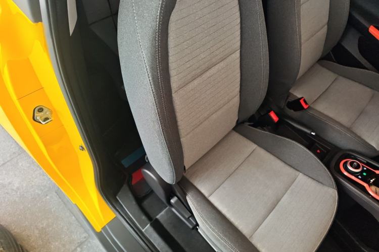 Used Chery Little Ant 2021 200 000-Yuan Ant Fan Edition Energized Version Lithium Iron Phosphate 301 km Right Front Seat