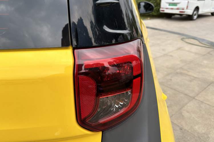 Used Chery Little Ant 2021 150 000 Yuan Ant Fan Edition New Ant Cool Version Lithium Iron Phosphate Right Rear Taillight