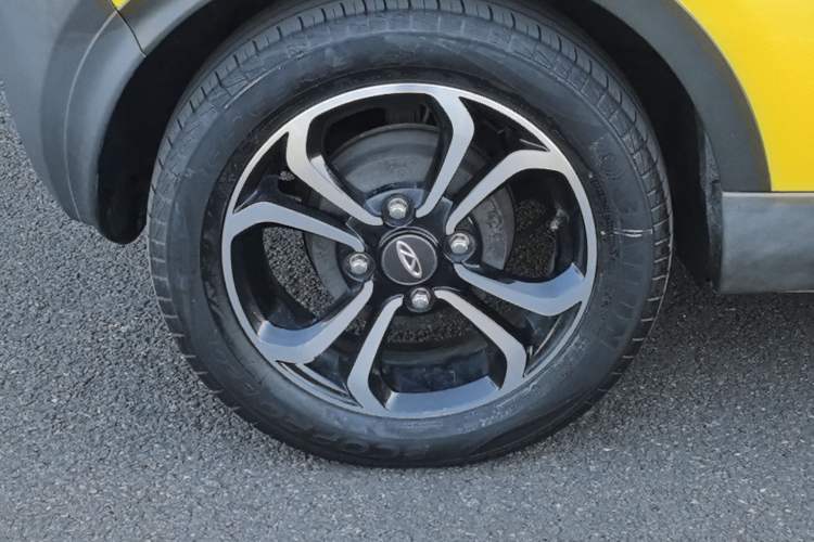 Used Chery Little Ant 2021 150 000 Yuan Ant Fan Edition Ant Trend Version Lithium Iron Phosphate Right Rear Wheel Hub