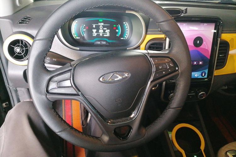 Used Chery Little Ant 2021 200 000-Yuan Ant Fan Edition Talent Version NMC Battery 408 km续航 Steering Wheel