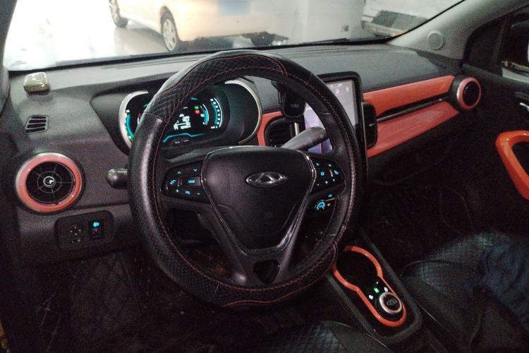 Used Chery Little Ant 2021 150 000 Yuan Ant Fan Edition Ant Cool Version Lithium Iron Phosphate Steering Wheel