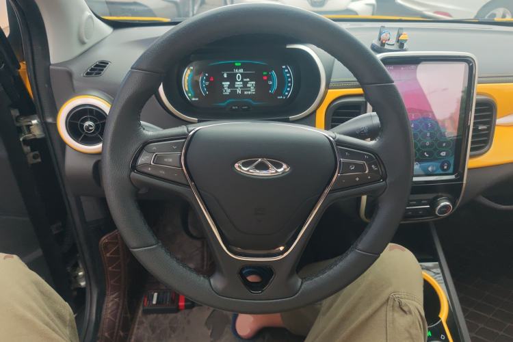 Used Chery Little Ant 2021 200 000-Yuan Ant Fan Edition Oxygen Version Lithium Iron Phosphate 301 km Steering Wheel