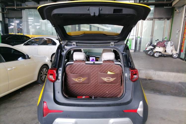 Used Chery Little Ant 2021 200 000-Yuan Ant Fan Edition Talent Version NMC Battery 408 km续航 Trunk
