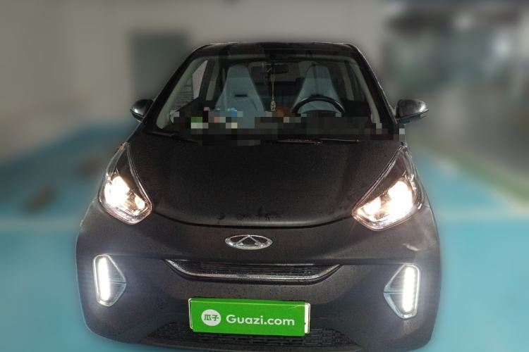 Used Chery Little Ant 2022 Sweet Pink Edition Half-Sugar Version Lithium Iron Phosphate 29.2 kWh 30 kW 301 km Front